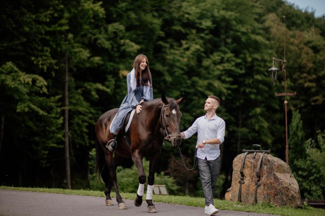 Voevodyno Resort Tur'ya Paseka 외부 사진